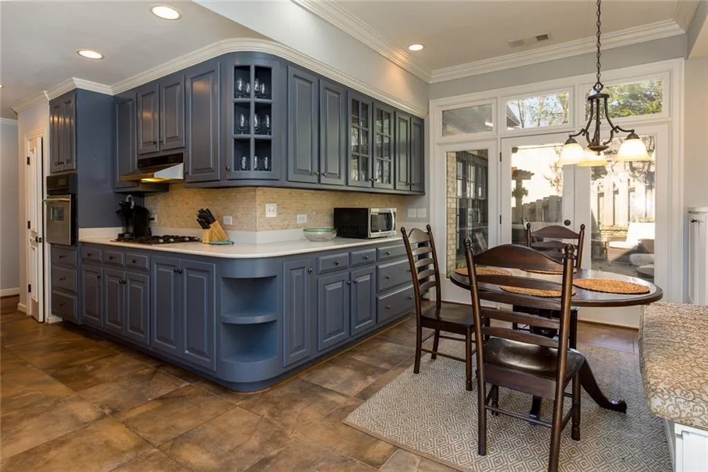4765 Lafayette Avenue Nw, Atlanta, Georgia 30327, 5 Bedrooms Bedrooms, ,3 BathroomsBathrooms,Residential,Sold,4765 Lafayette Avenue Nw,5963507
