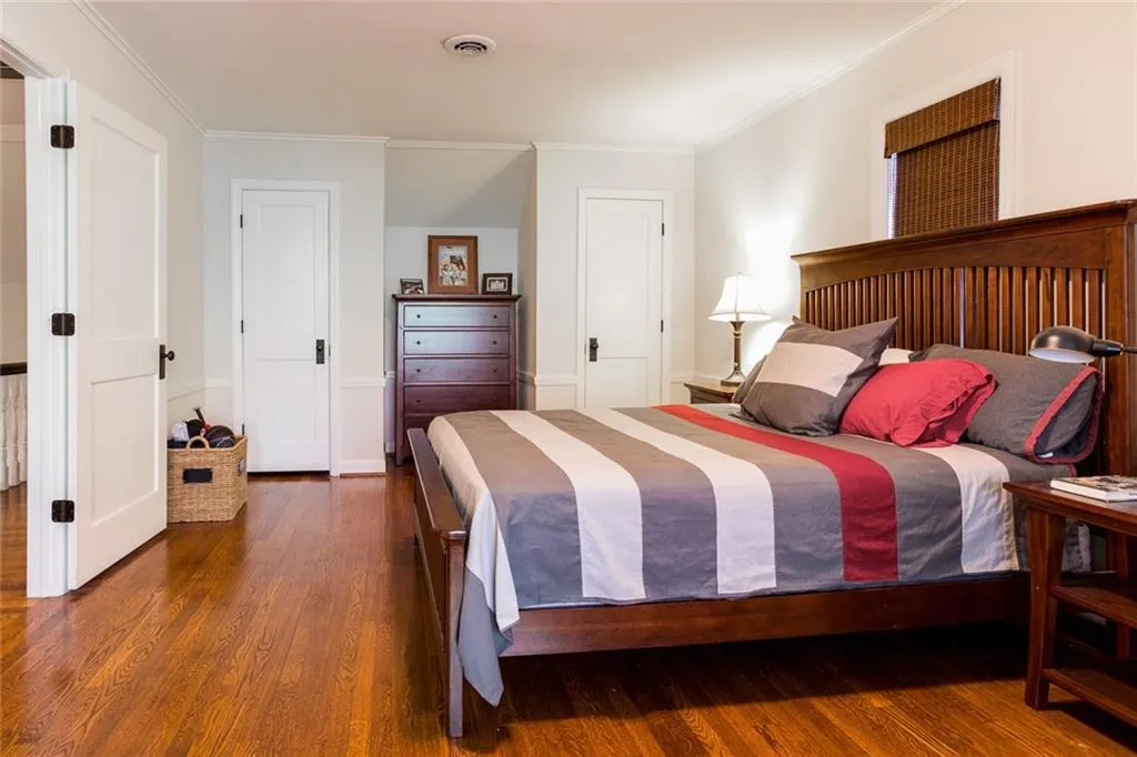 4765 Lafayette Avenue Nw, Atlanta, Georgia 30327, 5 Bedrooms Bedrooms, ,3 BathroomsBathrooms,Residential,Sold,4765 Lafayette Avenue Nw,5963507