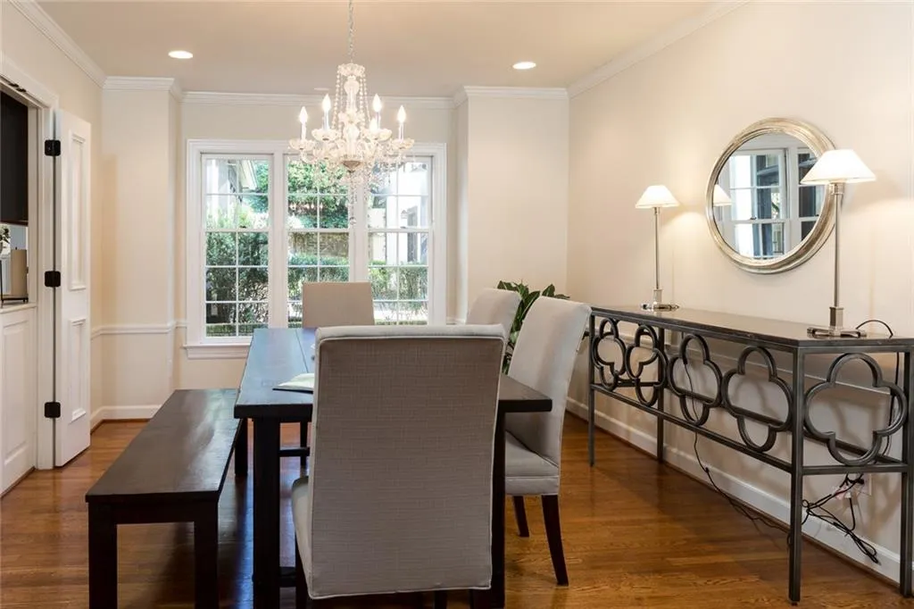 4765 Lafayette Avenue Nw, Atlanta, Georgia 30327, 5 Bedrooms Bedrooms, ,3 BathroomsBathrooms,Residential,Sold,4765 Lafayette Avenue Nw,5963507