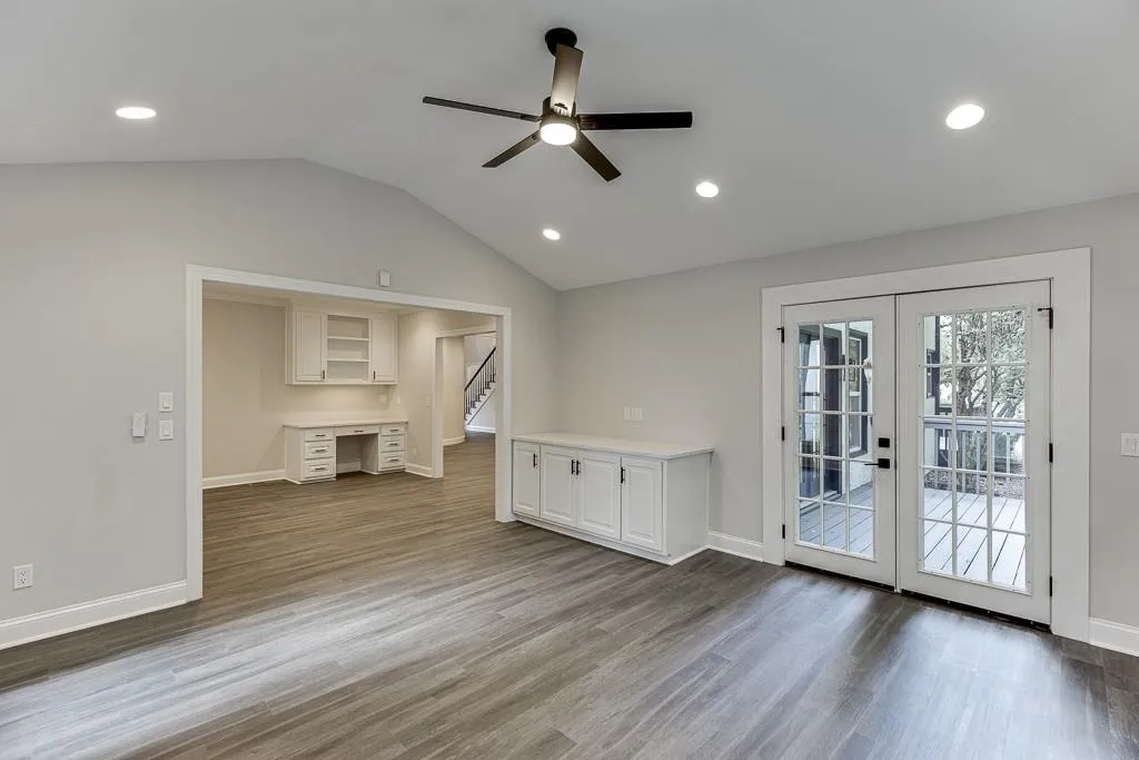 700 Mabry Road, Atlanta, Georgia 30328, 4 Bedrooms Bedrooms, ,3 BathroomsBathrooms,Residential,Sold,700 Mabry Road,7444481