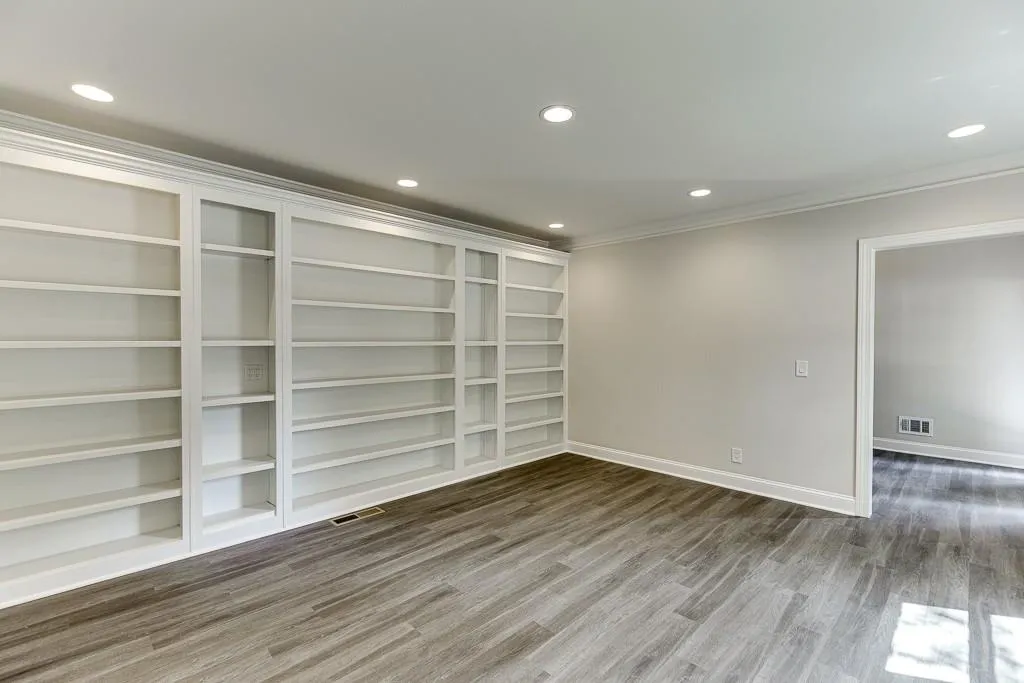 700 Mabry Road, Atlanta, Georgia 30328, 4 Bedrooms Bedrooms, ,3 BathroomsBathrooms,Residential,Sold,700 Mabry Road,7444481