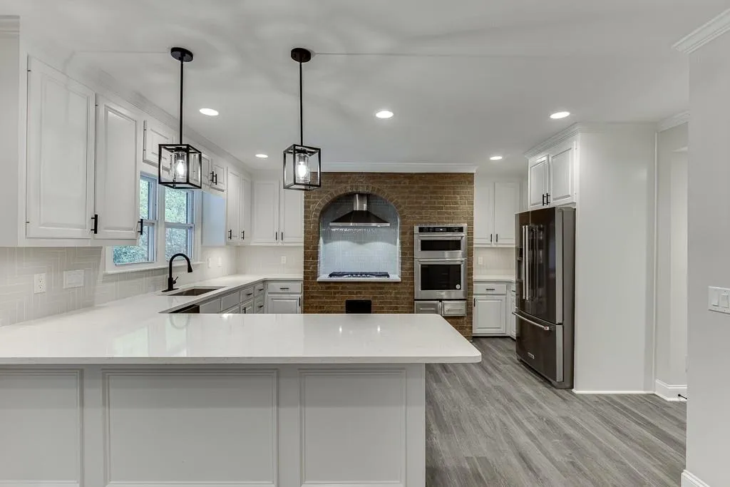 700 Mabry Road, Atlanta, Georgia 30328, 4 Bedrooms Bedrooms, ,3 BathroomsBathrooms,Residential,Sold,700 Mabry Road,7444481