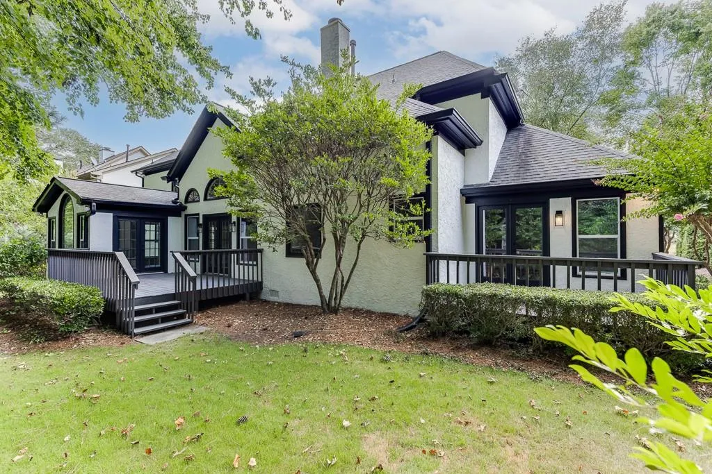 700 Mabry Road, Atlanta, Georgia 30328, 4 Bedrooms Bedrooms, ,3 BathroomsBathrooms,Residential,Sold,700 Mabry Road,7444481