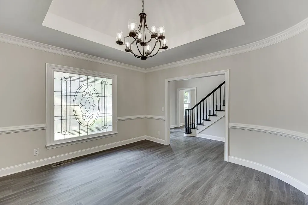 700 Mabry Road, Atlanta, Georgia 30328, 4 Bedrooms Bedrooms, ,3 BathroomsBathrooms,Residential,Sold,700 Mabry Road,7444481