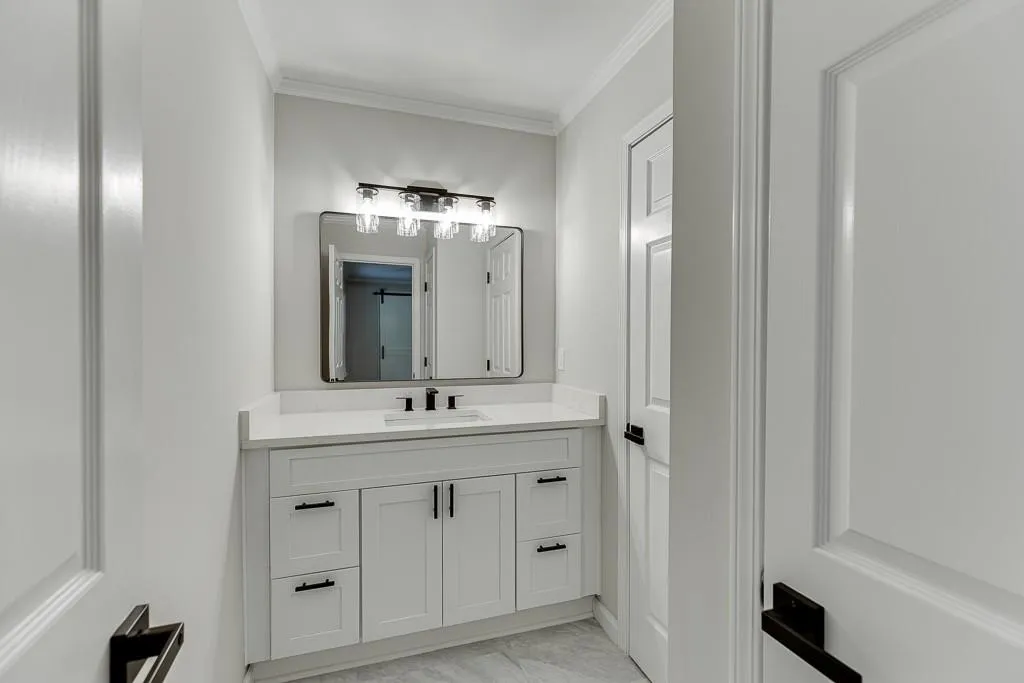 700 Mabry Road, Atlanta, Georgia 30328, 4 Bedrooms Bedrooms, ,3 BathroomsBathrooms,Residential,Sold,700 Mabry Road,7444481