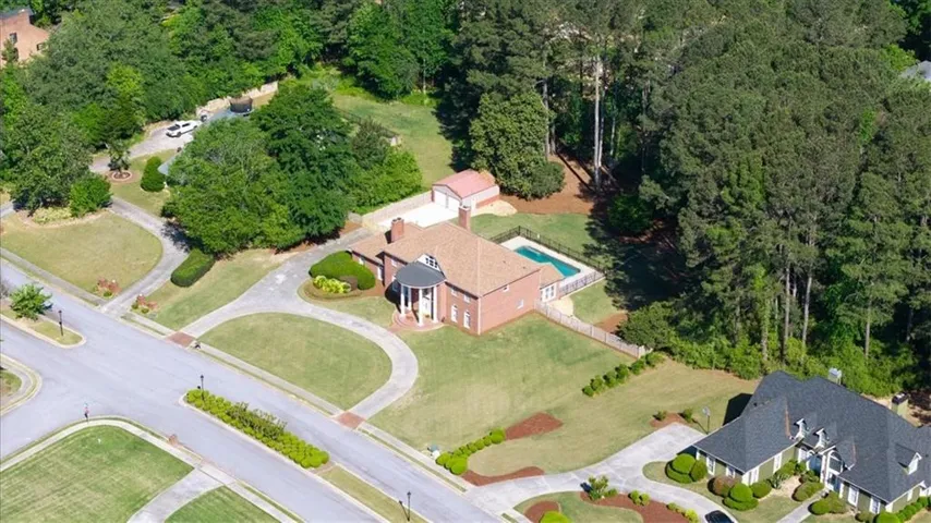 130 Victoria Drive, Fayetteville, Georgia 30214