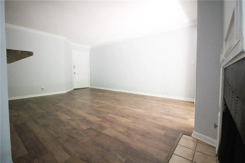 904 Garden Court, Atlanta, Georgia 30328, 2 Bedrooms Bedrooms, ,2 BathroomsBathrooms,Residential,Sold,904 Garden Court,6588838