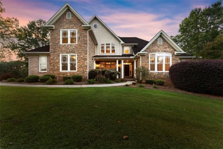 526 Orchard Drive, Clarkesville, Georgia 30523