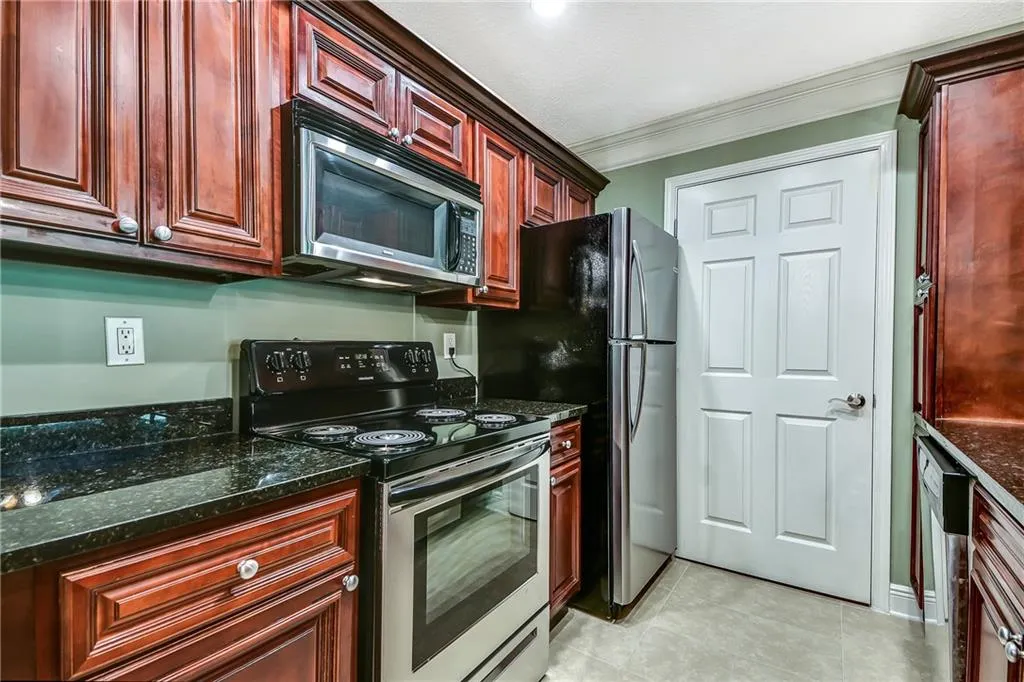 3306 Santa Fe Parkway Unit 3306, Sandy Springs, Georgia 30350, 2 Bedrooms Bedrooms, ,2 BathroomsBathrooms,Residential,Sold,3306 Santa Fe Parkway Unit 3306,6536091