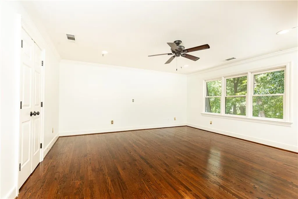2966 Waverly Court Se, Atlanta, Georgia 30339, 5 Bedrooms Bedrooms, ,4 BathroomsBathrooms,Residential,For Sale,2966 Waverly Court Se,7610866