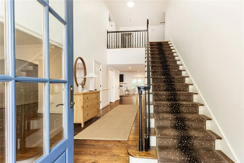 Virtually staged with furniture