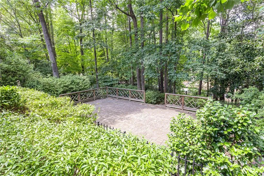 2966 Waverly Court Se, Atlanta, Georgia 30339, 5 Bedrooms Bedrooms, ,4 BathroomsBathrooms,Residential,For Sale,2966 Waverly Court Se,7610866