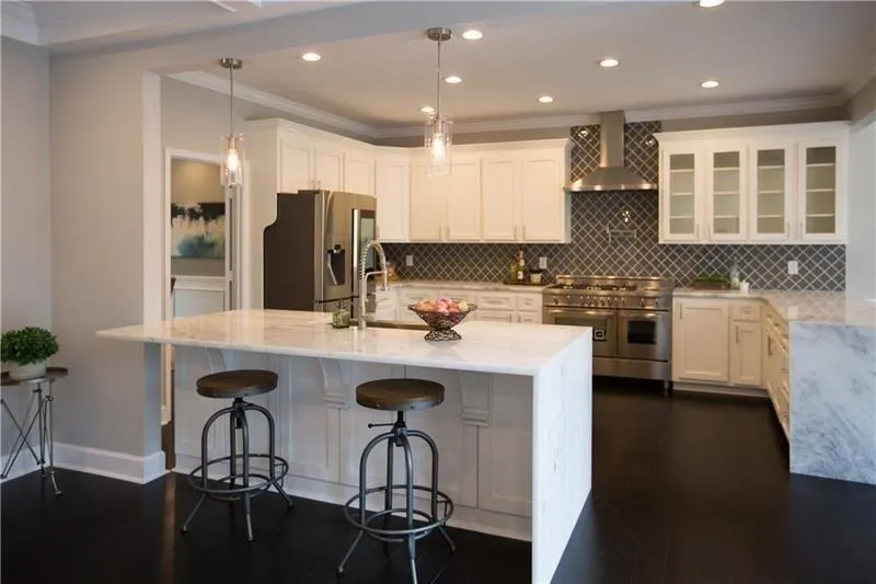 2980 Spalding Drive, Atlanta, Georgia 30350, 6 Bedrooms Bedrooms, ,5 BathroomsBathrooms,Residential,Sold,2980 Spalding Drive,6021842