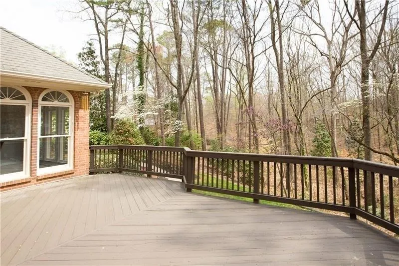 2980 Spalding Drive, Atlanta, Georgia 30350, 6 Bedrooms Bedrooms, ,5 BathroomsBathrooms,Residential,Sold,2980 Spalding Drive,6021842