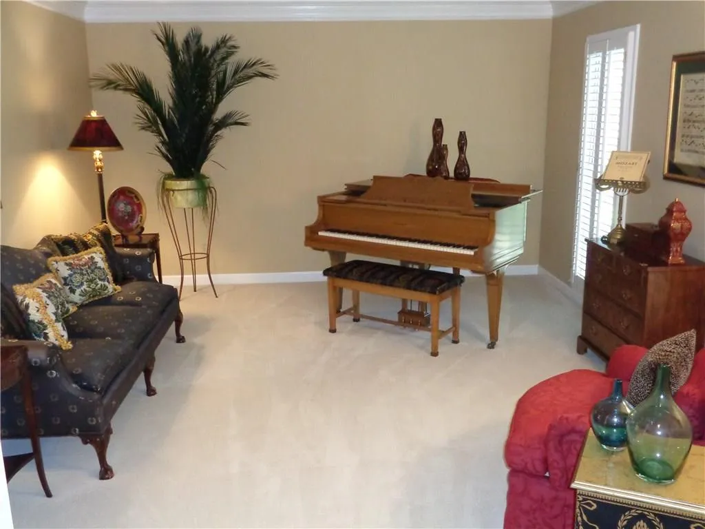 7720 Dunvegan Close, Sandy Springs, Georgia 30350, 4 Bedrooms Bedrooms, ,4 BathroomsBathrooms,Residential,Sold,7720 Dunvegan Close,5717018