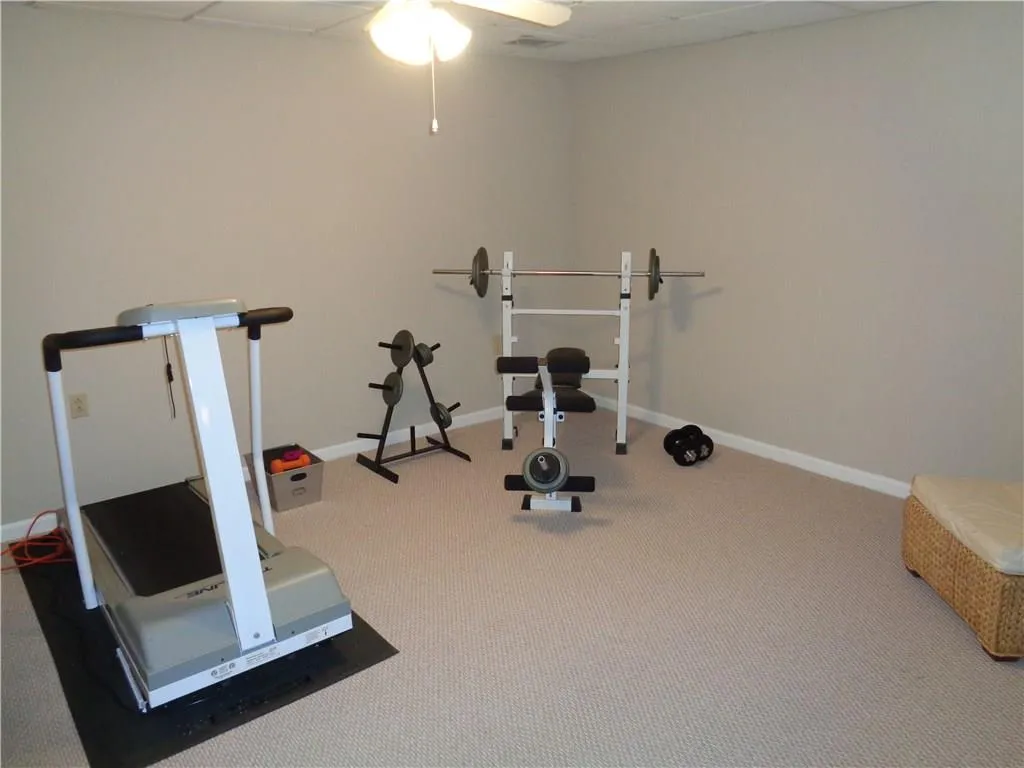 7720 Dunvegan Close, Sandy Springs, Georgia 30350, 4 Bedrooms Bedrooms, ,4 BathroomsBathrooms,Residential,Sold,7720 Dunvegan Close,5717018