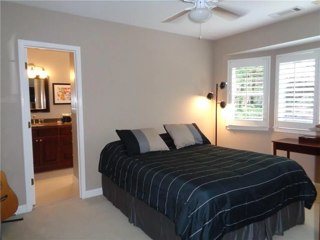 7720 Dunvegan Close, Sandy Springs, Georgia 30350, 4 Bedrooms Bedrooms, ,4 BathroomsBathrooms,Residential,Sold,7720 Dunvegan Close,5717018