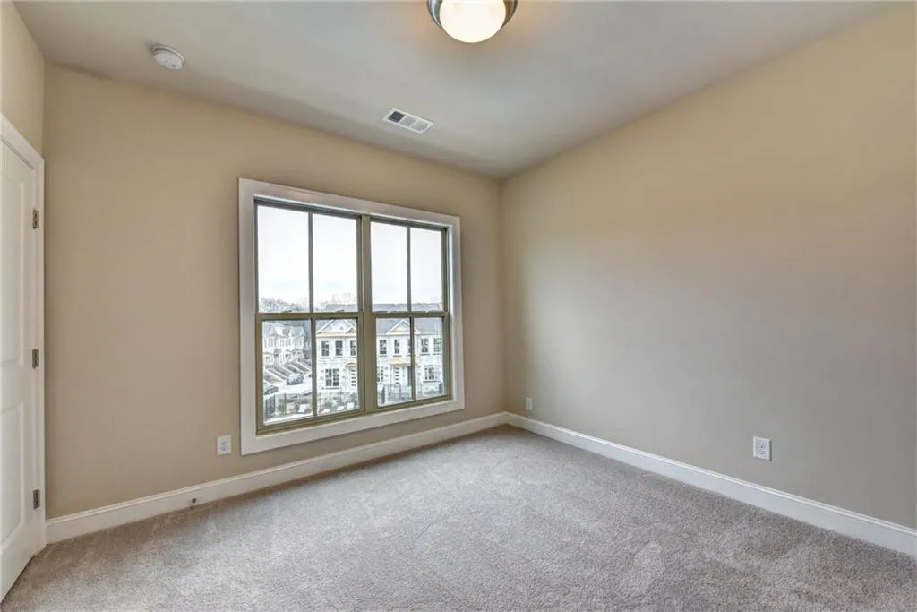 4356 Parkside Place, Atlanta, Georgia 30342, 2 Bedrooms Bedrooms, ,2 BathroomsBathrooms,Residential,Sold,4356 Parkside Place,5982450