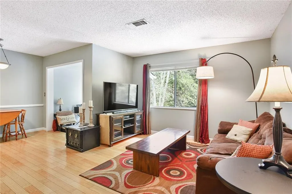 3009 Wingate Way, Atlanta, Georgia 30350, 1 Bedroom Bedrooms, ,1 BathroomBathrooms,Residential,Sold,3009 Wingate Way,5827281