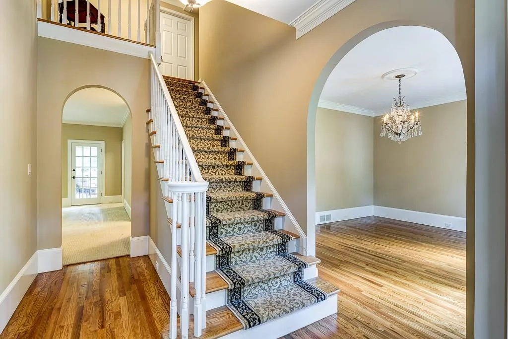 7445 Chestwick Court, Sandy Springs, Georgia 30350, 4 Bedrooms Bedrooms, ,4 BathroomsBathrooms,Residential,Sold,7445 Chestwick Court,5533552