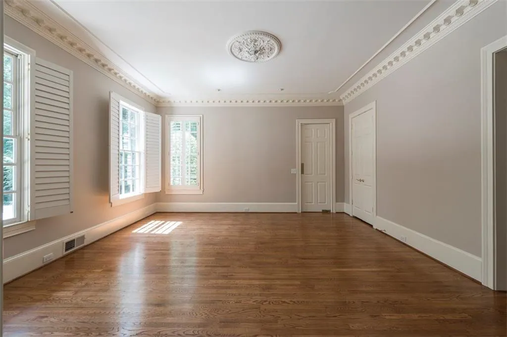 726 Andover Drive Nw, Atlanta, Georgia 30327, 5 Bedrooms Bedrooms, ,6 BathroomsBathrooms,Residential,Sold,726 Andover Drive Nw,5714152
