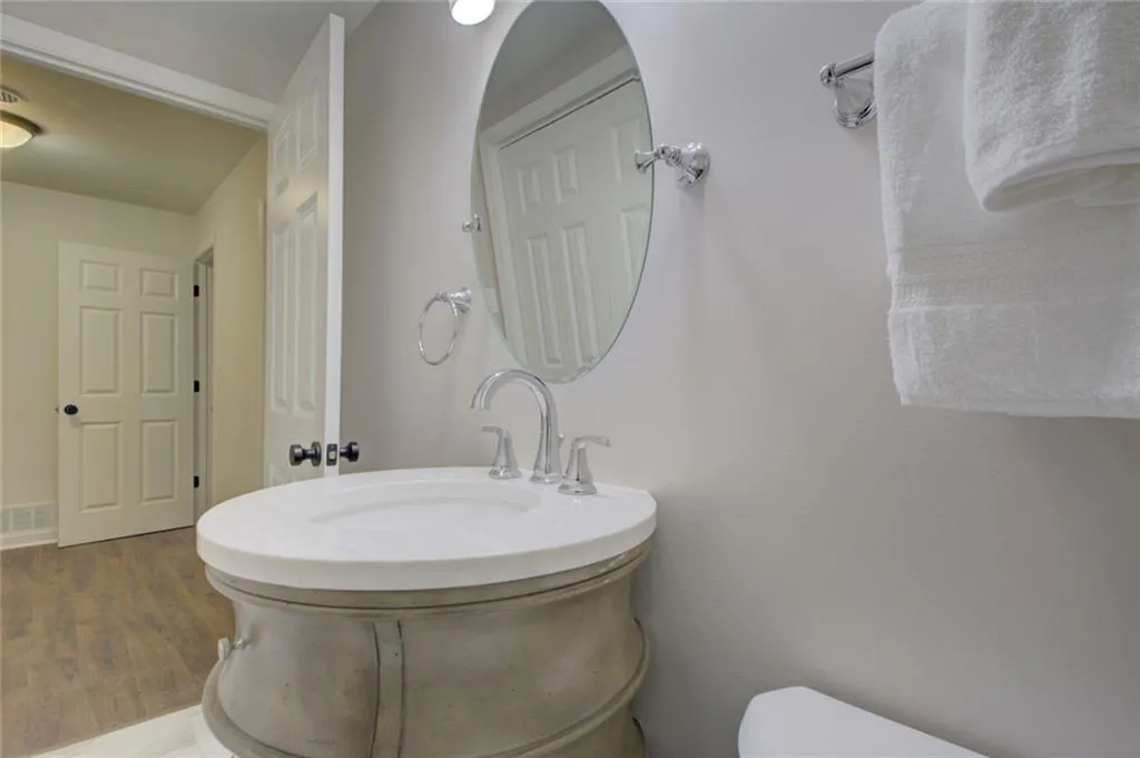 505 Dogwood Valley Drive, Sandy Springs, Georgia 30342, 6 Bedrooms Bedrooms, ,4 BathroomsBathrooms,Residential,Sold,505 Dogwood Valley Drive,6880756