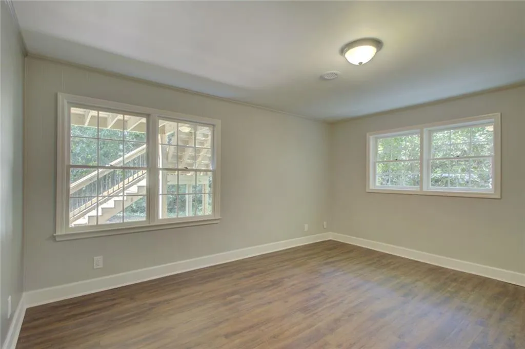 505 Dogwood Valley Drive, Sandy Springs, Georgia 30342, 6 Bedrooms Bedrooms, ,4 BathroomsBathrooms,Residential,Sold,505 Dogwood Valley Drive,6880756