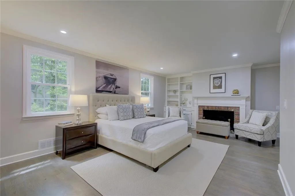 505 Dogwood Valley Drive, Sandy Springs, Georgia 30342, 6 Bedrooms Bedrooms, ,4 BathroomsBathrooms,Residential,Sold,505 Dogwood Valley Drive,6880756