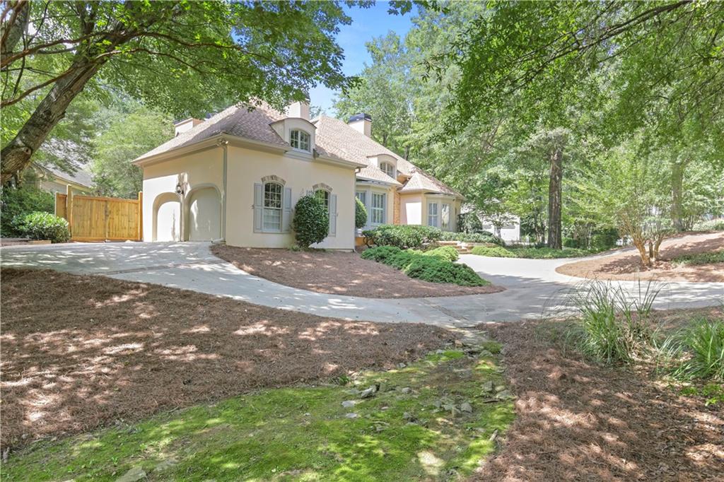 110 Hemmingwood Way, Sandy Springs, Georgia 30350, 3 Bedrooms Bedrooms, ,2 BathroomsBathrooms,Residential,Sold,110 Hemmingwood Way,7270759