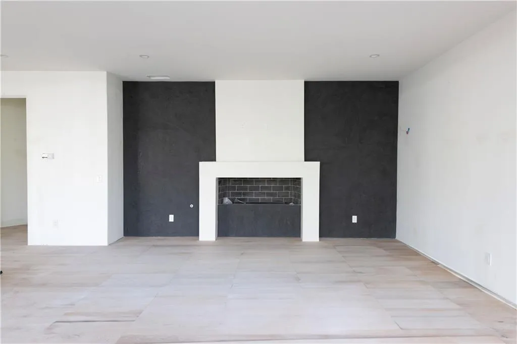 1890 W Paces Ferry Road Nw, Atlanta, Georgia 30327, 6 Bedrooms Bedrooms, ,7 BathroomsBathrooms,Residential,For Sale,1890 W Paces Ferry Road Nw,7503183