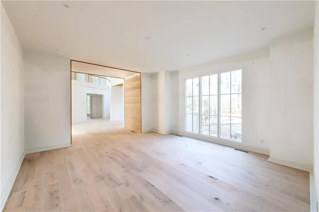 1890 W Paces Ferry Road Nw, Atlanta, Georgia 30327, 6 Bedrooms Bedrooms, ,7 BathroomsBathrooms,Residential,For Sale,1890 W Paces Ferry Road Nw,7503183