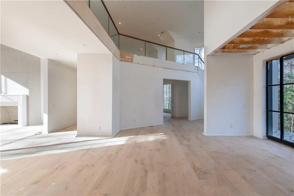 1890 W Paces Ferry Road Nw, Atlanta, Georgia 30327, 6 Bedrooms Bedrooms, ,7 BathroomsBathrooms,Residential,For Sale,1890 W Paces Ferry Road Nw,7503183