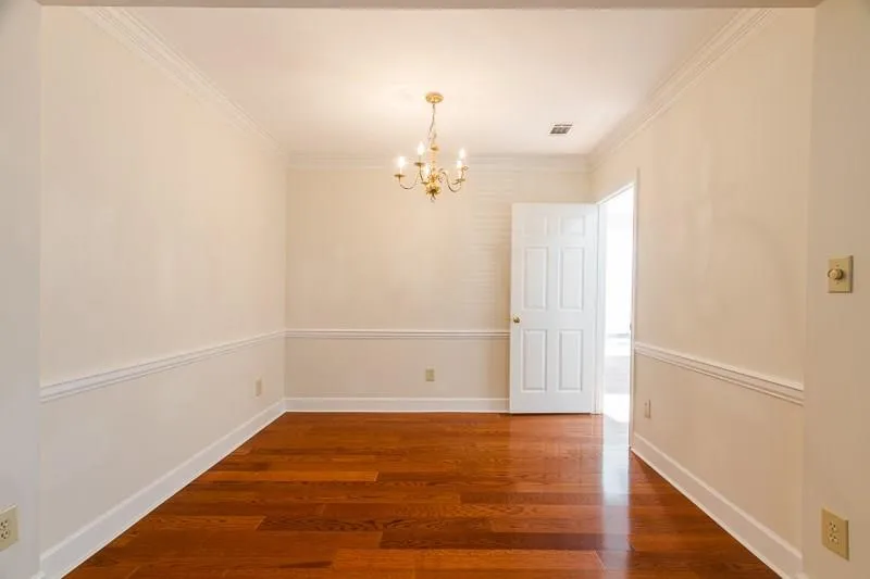 7500 Roswell Road Unit 23, Atlanta, Georgia 30350, 2 Bedrooms Bedrooms, ,2 BathroomsBathrooms,Residential,Sold,7500 Roswell Road Unit 23,5760934