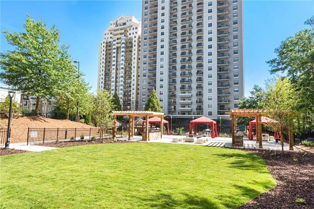 795 Hammond Drive Unit 2111, Sandy Springs, Georgia 30328, 1 Bedroom Bedrooms, ,1 BathroomBathrooms,Residential,Sold,795 Hammond Drive Unit 2111,6907282