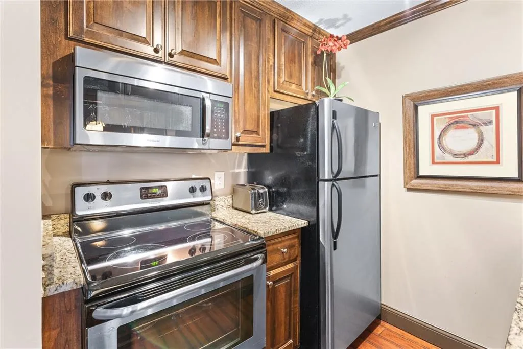 795 Hammond Drive Unit 2111, Sandy Springs, Georgia 30328, 1 Bedroom Bedrooms, ,1 BathroomBathrooms,Residential,Sold,795 Hammond Drive Unit 2111,6907282