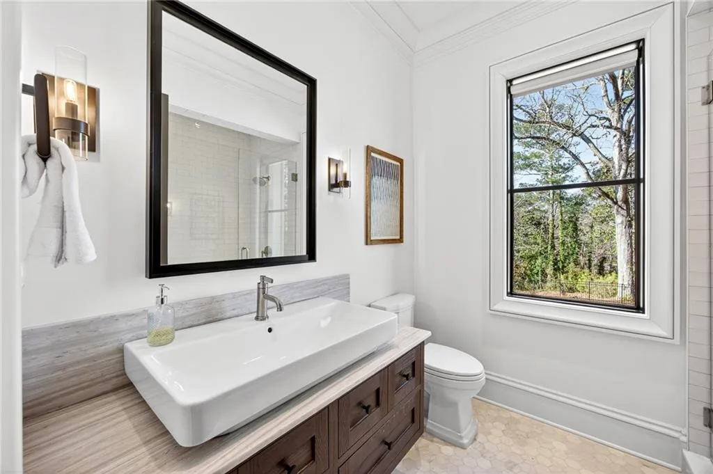 5245 Kenbrook Way, Sandy Springs, Georgia 30327, 6 Bedrooms Bedrooms, ,7 BathroomsBathrooms,Residential,For Sale,5245 Kenbrook Way,7715744
