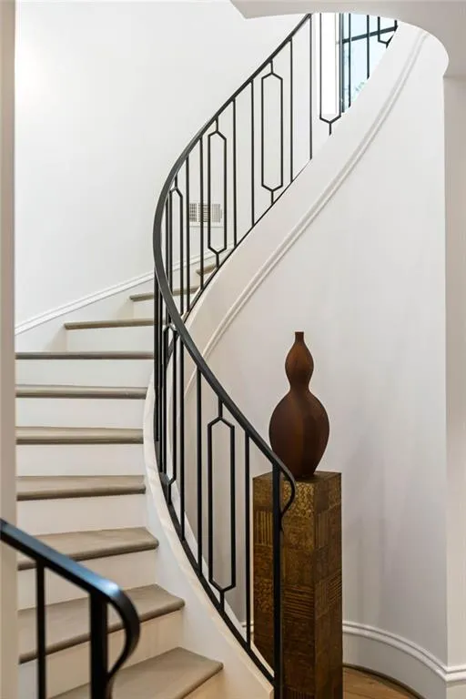 5245 Kenbrook Way, Sandy Springs, Georgia 30327, 6 Bedrooms Bedrooms, ,7 BathroomsBathrooms,Residential,For Sale,5245 Kenbrook Way,7715744