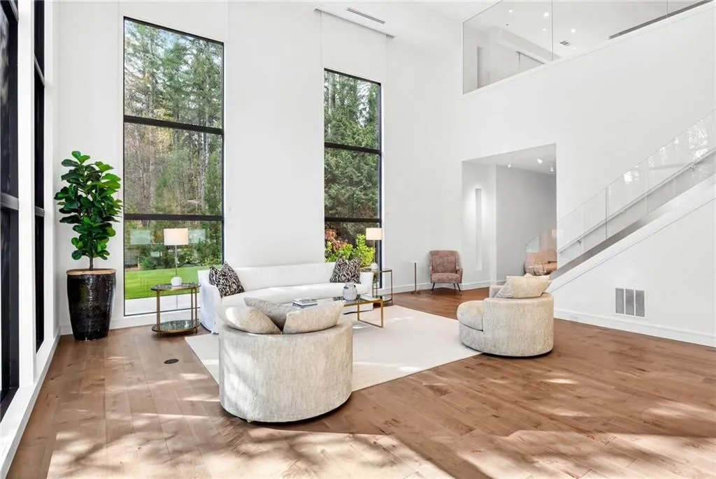 5245 Kenbrook Way, Sandy Springs, Georgia 30327, 6 Bedrooms Bedrooms, ,7 BathroomsBathrooms,Residential,For Sale,5245 Kenbrook Way,7715744