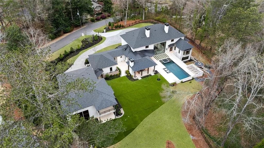 5245 Kenbrook Way, Sandy Springs, Georgia 30327, 6 Bedrooms Bedrooms, ,7 BathroomsBathrooms,Residential,For Sale,5245 Kenbrook Way,7715744