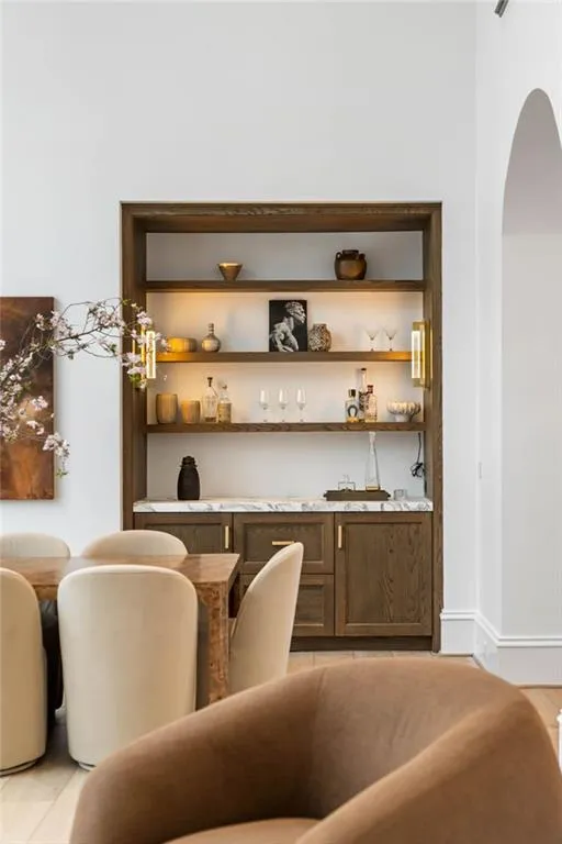 5245 Kenbrook Way, Sandy Springs, Georgia 30327, 6 Bedrooms Bedrooms, ,7 BathroomsBathrooms,Residential,For Sale,5245 Kenbrook Way,7715744