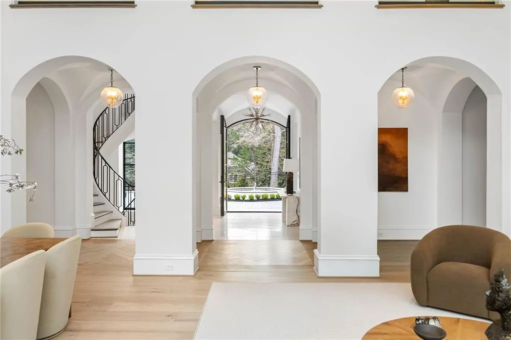 5245 Kenbrook Way, Sandy Springs, Georgia 30327, 6 Bedrooms Bedrooms, ,7 BathroomsBathrooms,Residential,For Sale,5245 Kenbrook Way,7715744