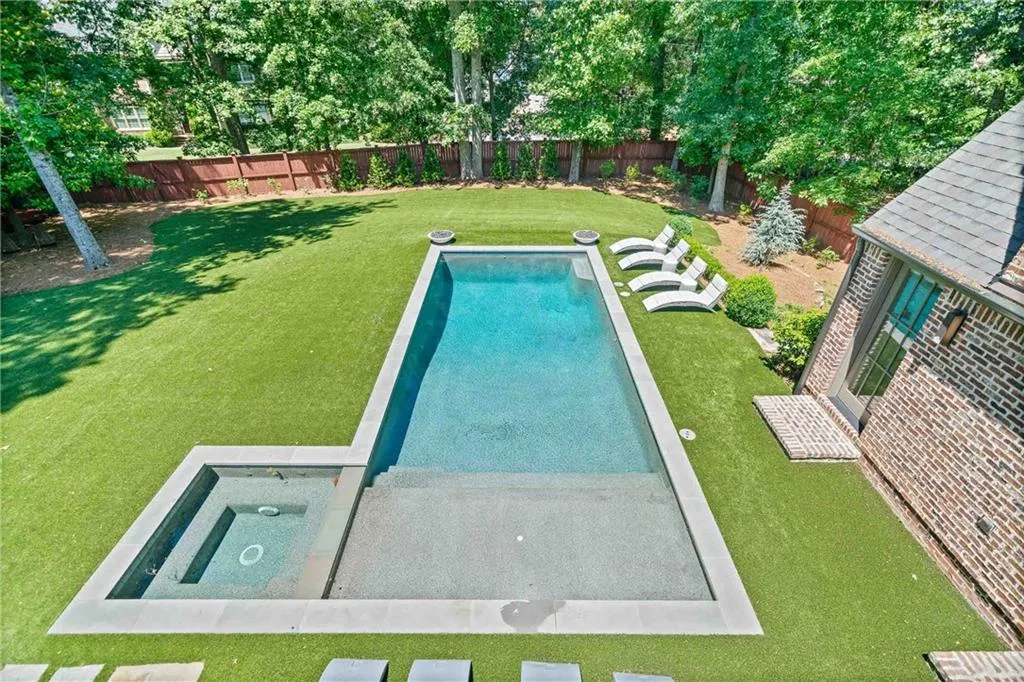 3146 Frontenac Court Ne, Atlanta, Georgia 30319, 6 Bedrooms Bedrooms, ,6 BathroomsBathrooms,Residential,Sold,3146 Frontenac Court Ne,7590125