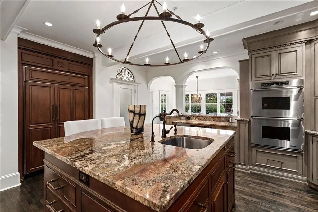 9190 Huntcliff Trace, Atlanta, Georgia 30350, 4 Bedrooms Bedrooms, ,3 BathroomsBathrooms,Residential,Sold,9190 Huntcliff Trace,6514006