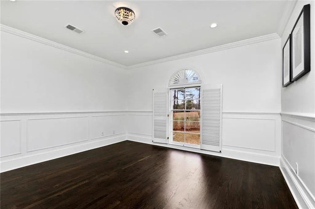 9190 Huntcliff Trace, Atlanta, Georgia 30350, 4 Bedrooms Bedrooms, ,3 BathroomsBathrooms,Residential,Sold,9190 Huntcliff Trace,6514006