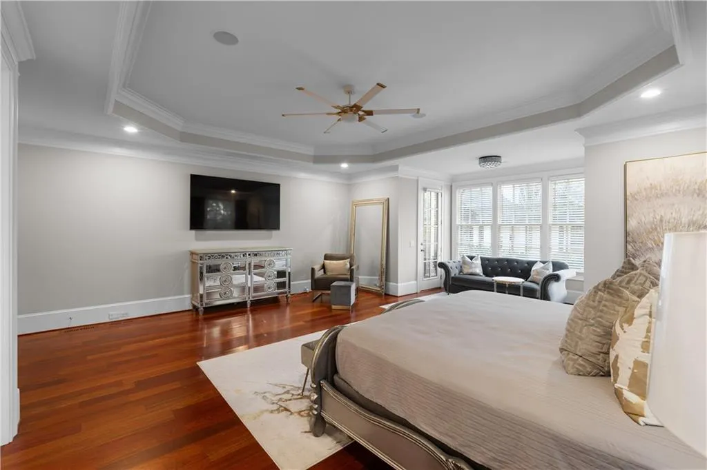 980 Fenimore Circle, Sandy Springs, Georgia 30350, 5 Bedrooms Bedrooms, ,6 BathroomsBathrooms,Residential,For Sale,980 Fenimore Circle,7719927