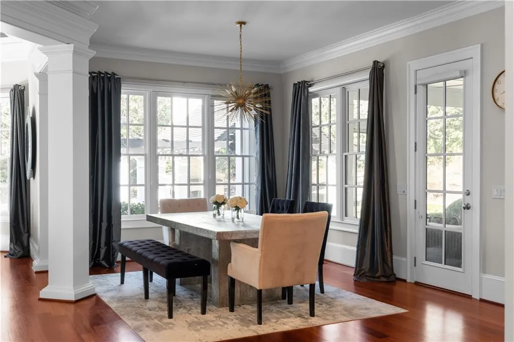 980 Fenimore Circle, Sandy Springs, Georgia 30350, 5 Bedrooms Bedrooms, ,6 BathroomsBathrooms,Residential,For Sale,980 Fenimore Circle,7719927