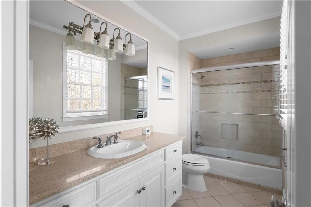 980 Fenimore Circle, Sandy Springs, Georgia 30350, 5 Bedrooms Bedrooms, ,6 BathroomsBathrooms,Residential,For Sale,980 Fenimore Circle,7719927