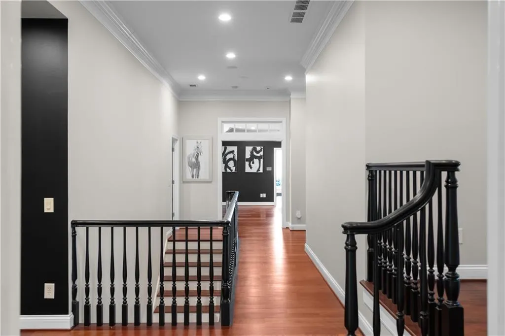 980 Fenimore Circle, Sandy Springs, Georgia 30350, 5 Bedrooms Bedrooms, ,6 BathroomsBathrooms,Residential,For Sale,980 Fenimore Circle,7719927