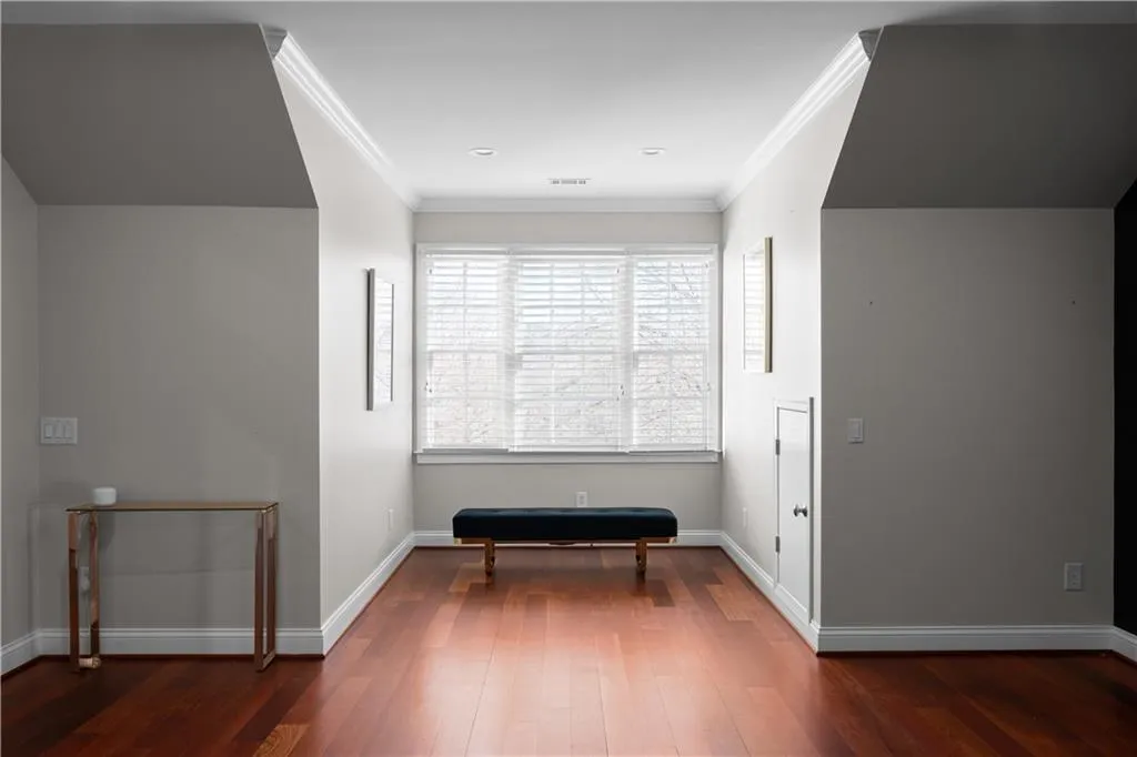 980 Fenimore Circle, Sandy Springs, Georgia 30350, 5 Bedrooms Bedrooms, ,6 BathroomsBathrooms,Residential,For Sale,980 Fenimore Circle,7719927