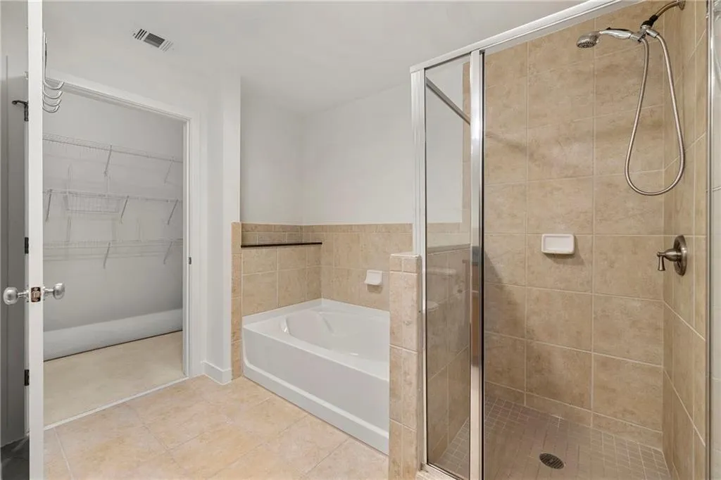 3300 Windy Ridge Parkway Se Unit 1110, Atlanta, Georgia 30339, 2 Bedrooms Bedrooms, ,2 BathroomsBathrooms,Residential,For Sale,3300 Windy Ridge Parkway Se Unit 1110,7630890